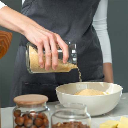 Sklenená nádoba s vekom 0,93 l | Basic Kitchen