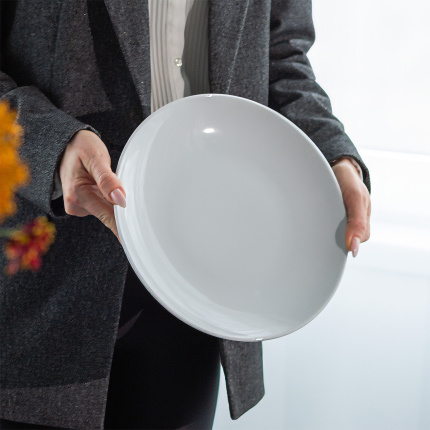 Plytký tanier 28 cm Chic Weiss | Lunasol