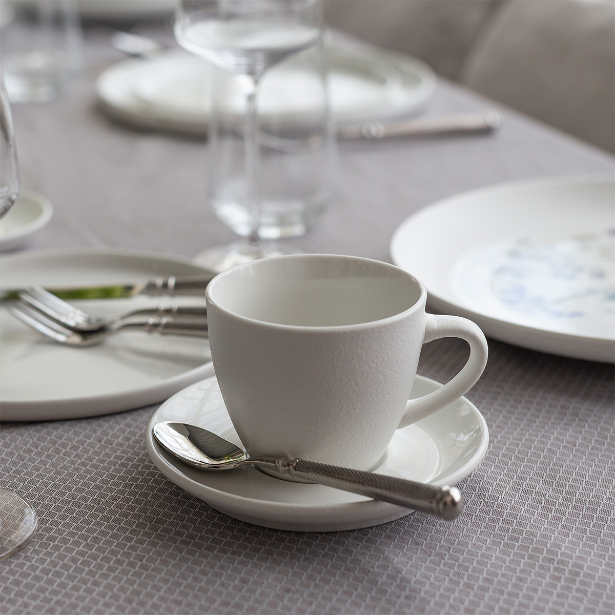 Šálka na kávu 250 ml — Fine Dining White Frosty